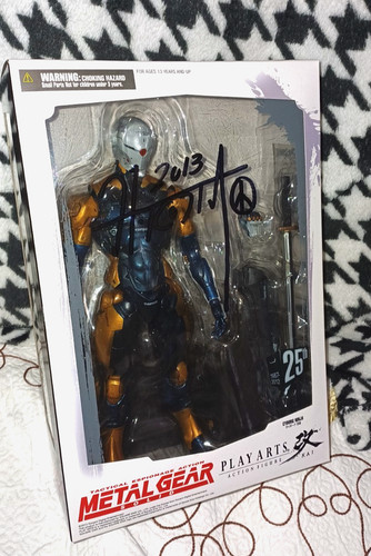 Play arts kai metal gear - kai,
