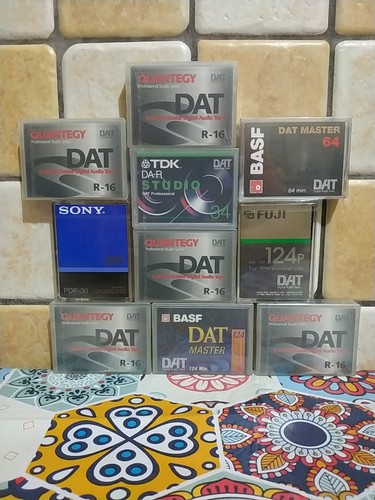 Sealed 10 dat cassette - dat,