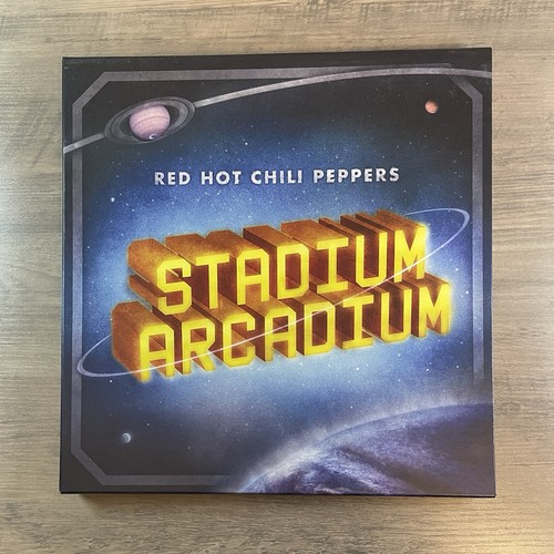 Red hot chili - red, stadium