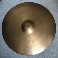 Avedis Zildjian 22" Ride (timbro trans tipo III) 2929 grammi