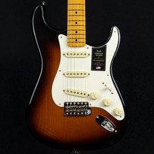 Fender American Vintage II 1957 Stratocaster 2 colori Sunburst 2024