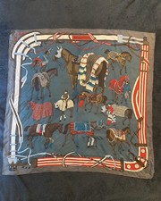 Foulard Carré Hermès