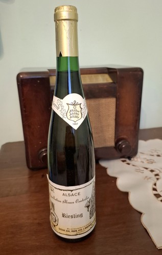Bottiglia vino riesling