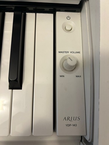 Piano yamaha arius - piano,