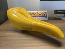 NOS  SEAT AEROYAL BMX YELLOW  SELLA OLD SCHOOL