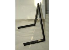 80De) Console console in