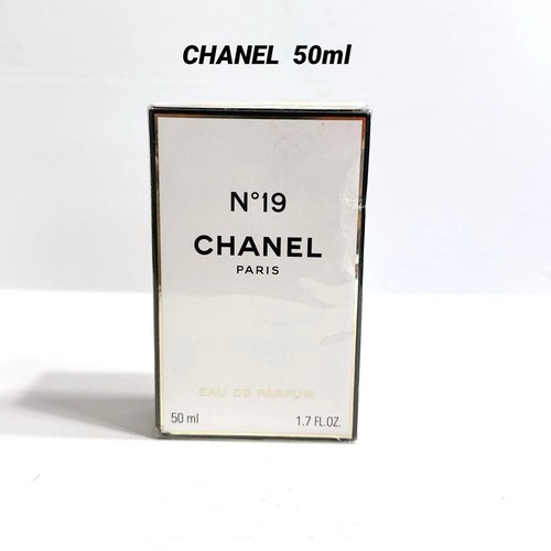 Nuovo chanel 19 eau de - eau,