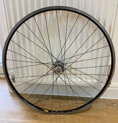 Ruota anteriore 700c - -, mozzo