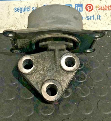 Ricambi usati supporto - ricambi, usati,