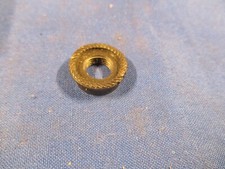 Dado di bloccaggio posteriore