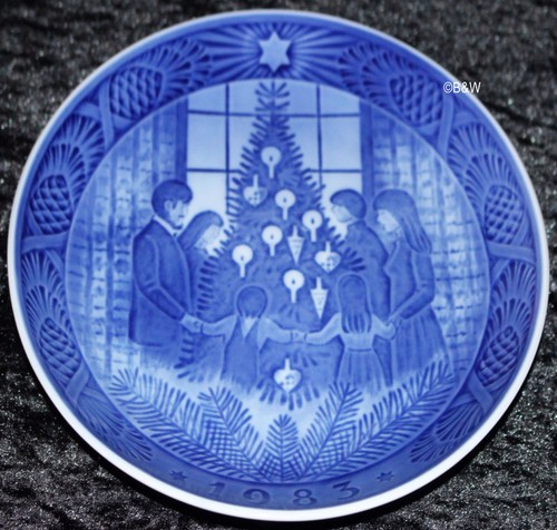 1983 royal copenhagen piatto - royal,