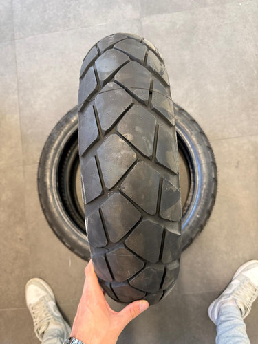 Metzeler tourance 150 r17 - 150/70,