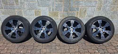 Volvo cerchi r18 originali con