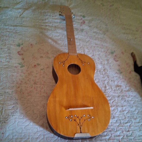 Chitarra battente - chitarra,