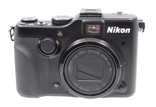 Nikon coolpix p7100 - as-is,