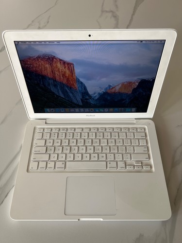 2010 apple macbook intel - 2010, 13.3