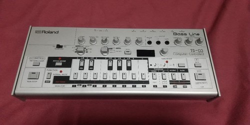 Roland bass line - roland,