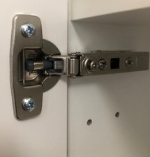 Set 2 cerniere con chiusura