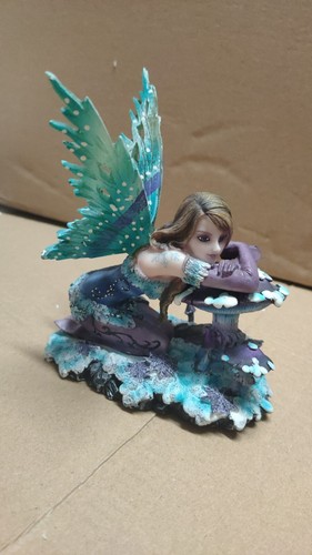Statua fata serena - -,