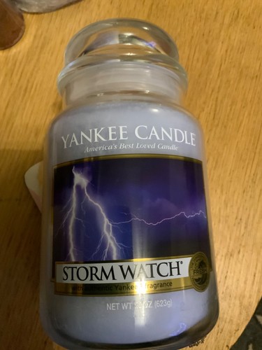 Yankee candle storm watch - candle, watch"