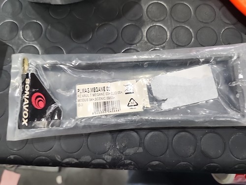 Mascherina autoradio stereo - ,