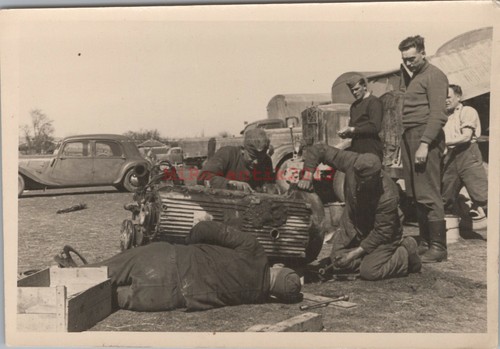 Foto ww2 meccanico durante - meccanico,