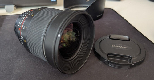 Samyang 16mm umc cs - as,