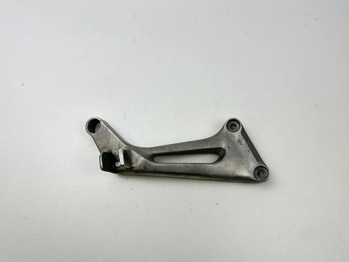 Platine repose pied droite - platine,