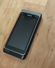 Nokia N8 (...difettoso)