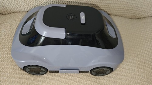 Oucaxia robot pulitore - robot,