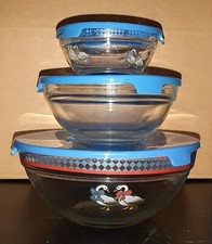 Tre contenitori in vetro (coperchio plastica) decorazione country (anni '80)