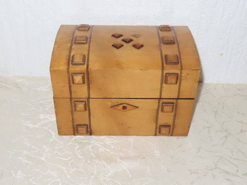 Scatola porta gioielli forma - scatola,