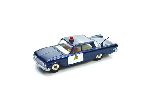 Dinky 264 rcmp ford fairline - dinky,
