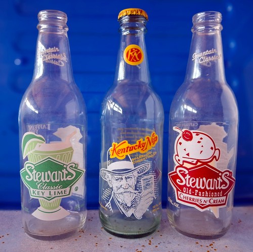 Lot collectible soda - 3,
