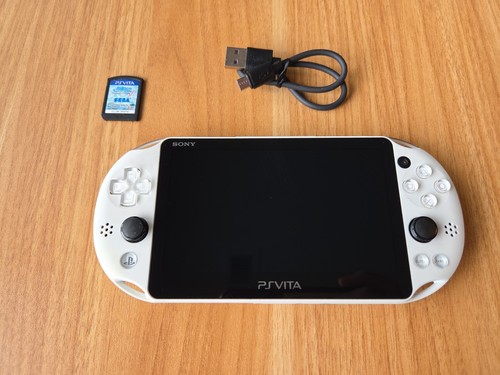 Sony vita pch 2000 slim - sony,