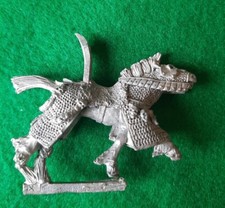 Elfi Oscuri Destriero Bardato- Dark Elf Armoured Steed - Oldhammer