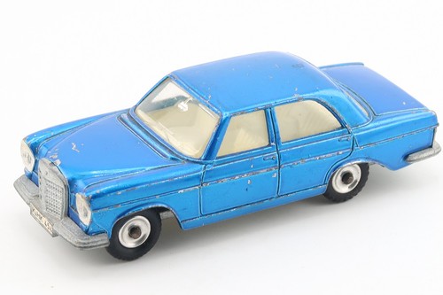 Dinky toys 160 - toys, benz