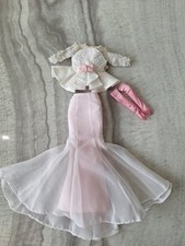 BAMBOLA BARBIE MATTELS