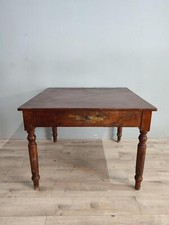 68873 Tavolo quadrato in legno