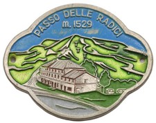 distintivo bastone passo delle radici montagna turismo trekking modena lucca