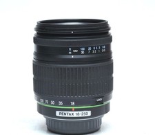 Pentax SMC Pentax-DA 18-250 mm