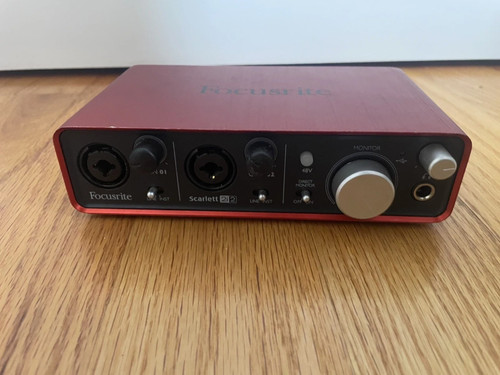 Focusrite scarlett 2i2 - focusrite, 1a