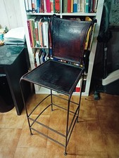 SGABELLO VINTAGE IN METALLO CON SEDUTA IN PELLE