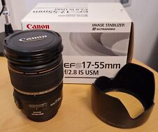 Obiettivo Canon EF-S 17-55mm f/2,8 IS USM  con paraluce