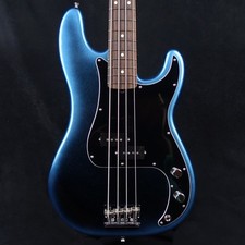 Basso Fender American