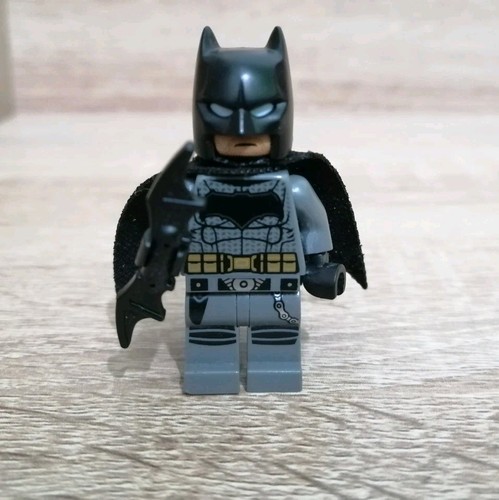 Lego minifigure batman - lego,