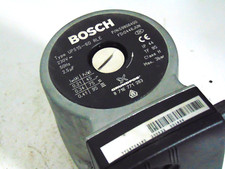 Pompe de chaudiere circulateur Grundfos UPS 15-60 RLE BOSCH Occasion garantie 92