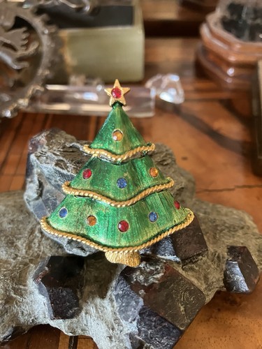 Christmas tree brooch - christmas,