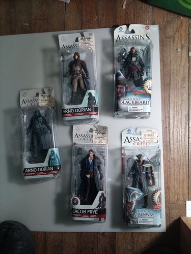 Action figure assassin creed - figure,