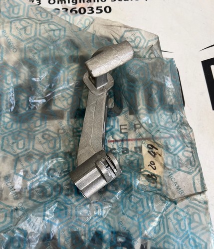 Piaggio pedale freno - piaggio,